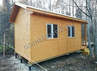 Можно ли из деревянной бытовки сделать баню?